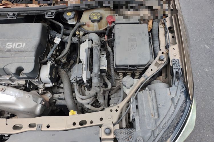 Used Buick Verano 2015 Sedan 15S Automatic Leading Model Engine Bay Left