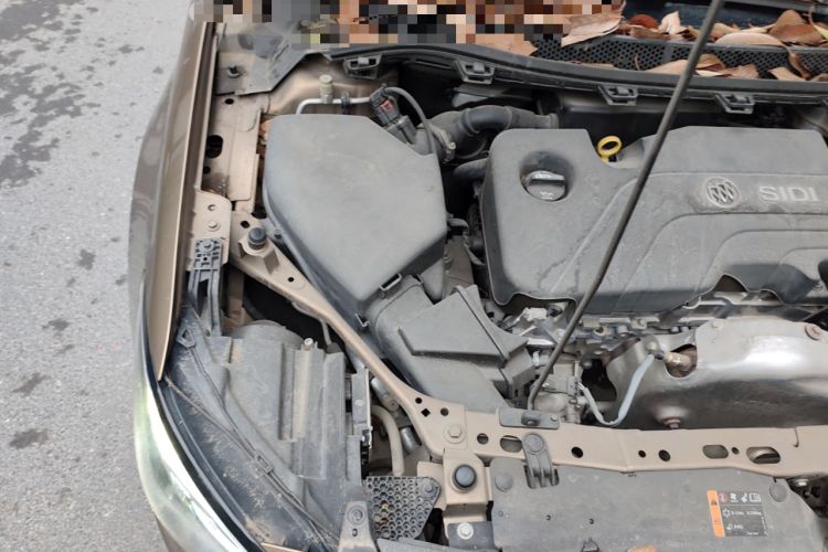 Used Buick Verano 2015 Sedan 15S Automatic Leading Model Engine Bay Right