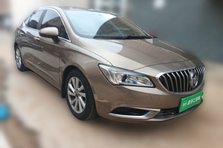 Used Buick Verano 2015 Sedan 15S Manual Leading Model Front Right 45 Deg