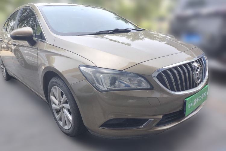 Used Buick Verano 2015 Sedan 15S Automatic Leading Model Front Right 45 Deg