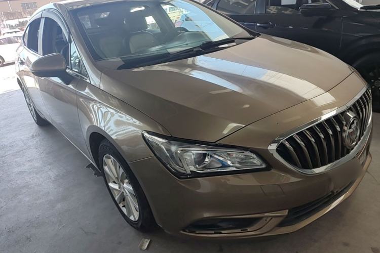 Used Buick Verano 2015 Sedan 15S Automatic Leading Model Front Right 45 Deg