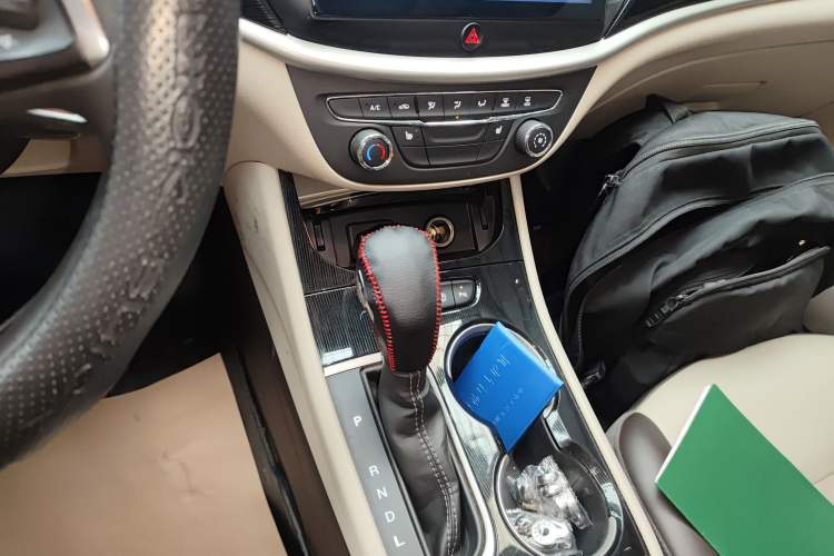 Used Buick Verano 2015 Sedan 15S Automatic Leading Model Gear Lever