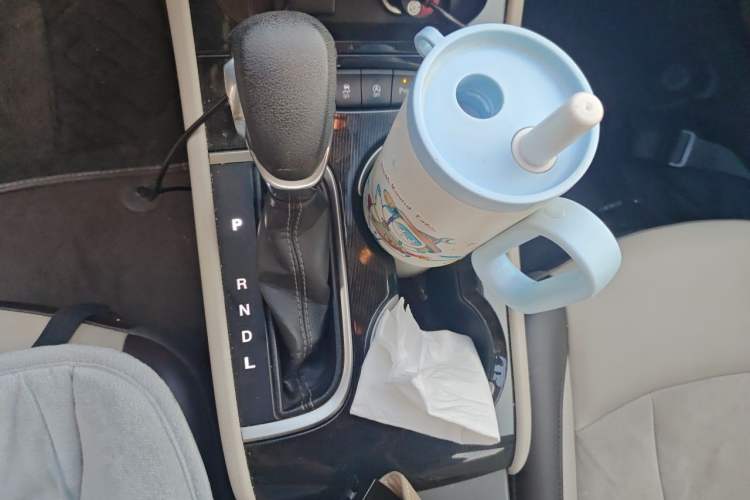 Used Buick Verano 2015 Sedan 15S Automatic Leading Model Gear Lever