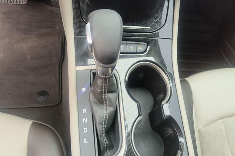Used Buick Verano 2015 Sedan 15S Automatic Leading Model Gear Lever