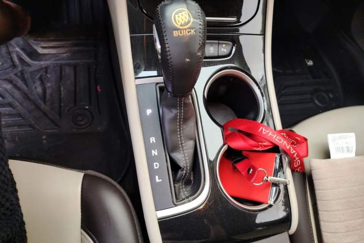 Used Buick Verano 2015 Sedan 15S Automatic Leading Model Gear Lever