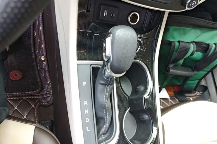 Used Buick Verano 2015 Sedan 15S Automatic Leading Model Gear Lever