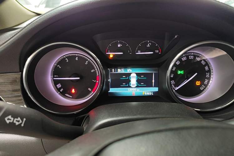 Used Buick Verano 2015 Sedan 20T Dual-Clutch Leading Model Instrument Cluster
