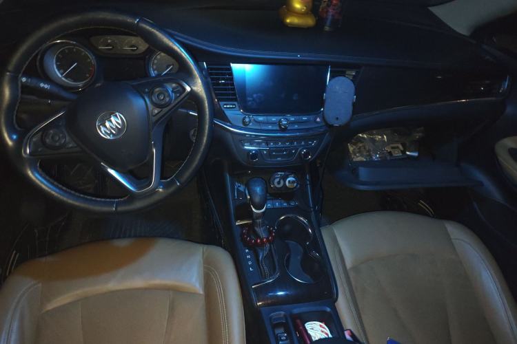 Used Buick Verano 2015 Sedan 20T Dual-Clutch Flagship Model Interior 2