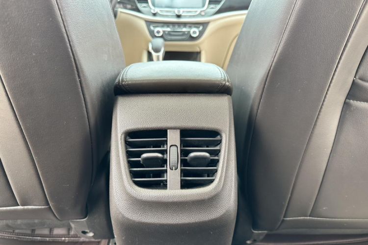 Used Buick Verano 2015 Sedan 15S Automatic Leading Model Interior 7