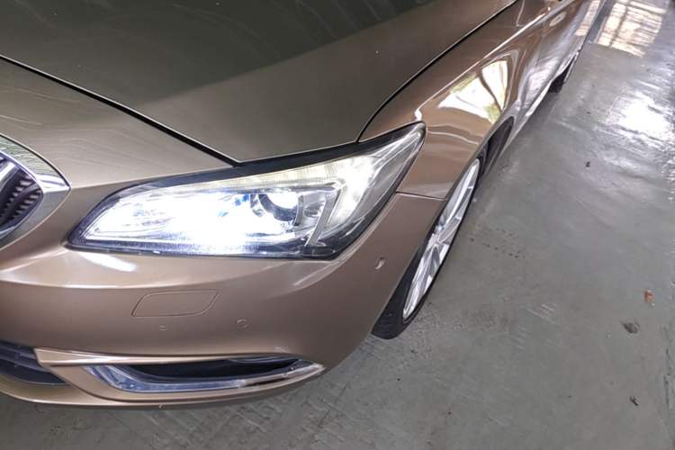 Used Buick Verano 2015 Sedan 20T Dual-Clutch Flagship Model Left Front Headlight