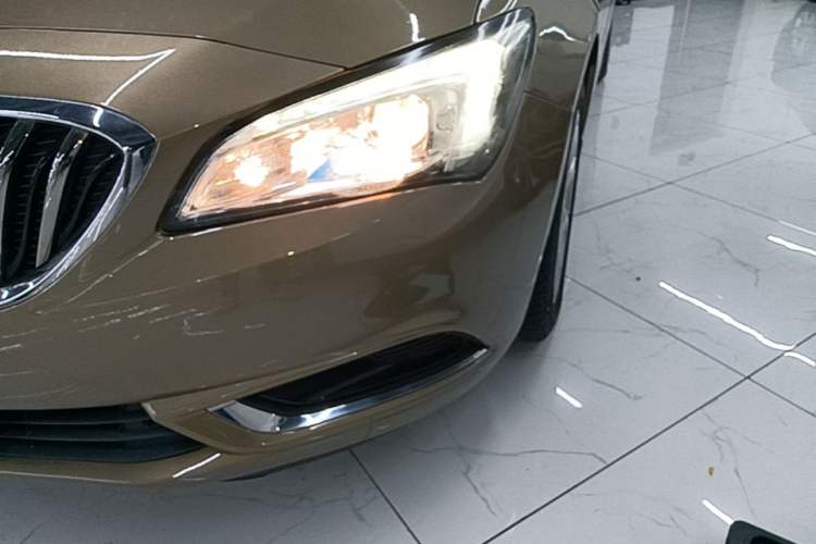 Used Buick Verano 2015 Sedan 15S Automatic Leading Model Left Front Headlight