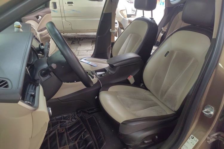 Used Buick Verano 2015 Sedan 15S Automatic Leading Model Left Front Seat