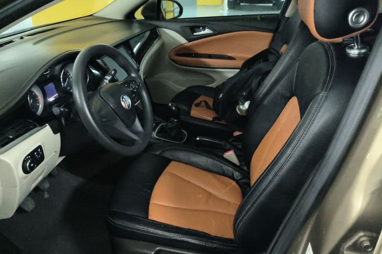 Used Buick Verano 2015 Sedan 15S Manual Entry-Level Model Left Front Seat