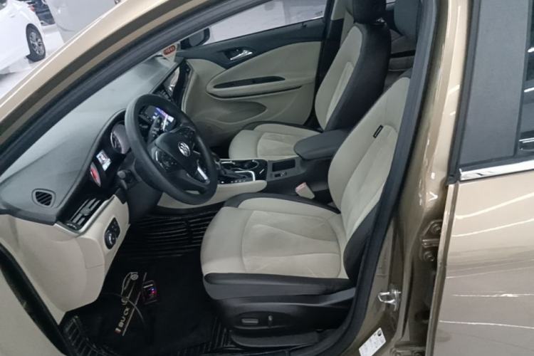Used Buick Verano 2015 Sedan 15S Automatic Leading Model Left Front Seat