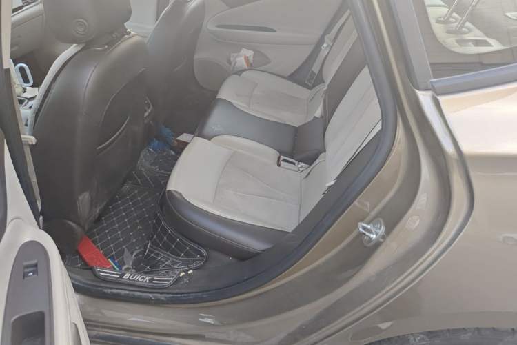 Used Buick Verano 2015 Sedan 15S Automatic Leading Model Left Rear Seat