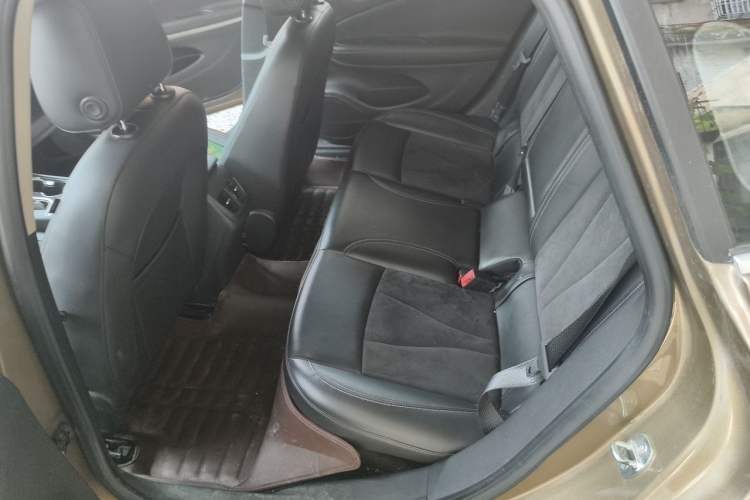 Used Buick Verano 2015 Sedan 20T Dual-Clutch Elite Model Left Rear Seat