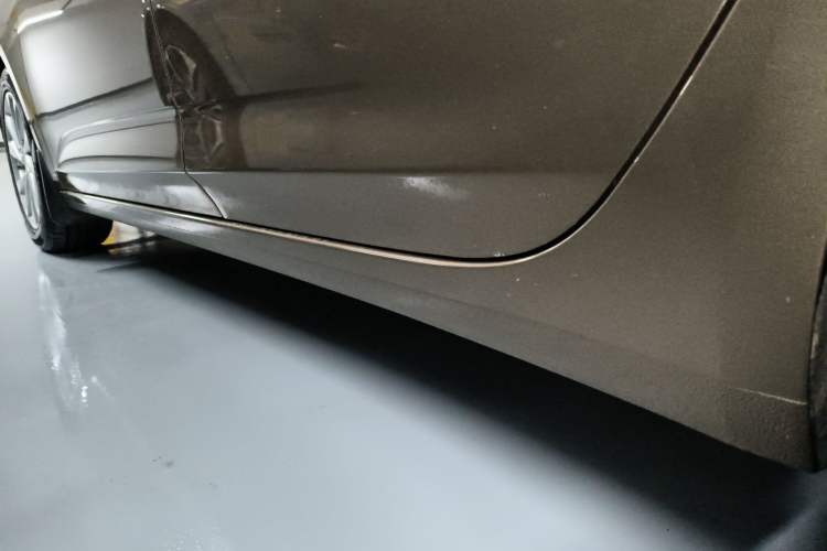 Used Buick Verano 2015 Sedan 15S Manual Entry-Level Model Left Side Sill