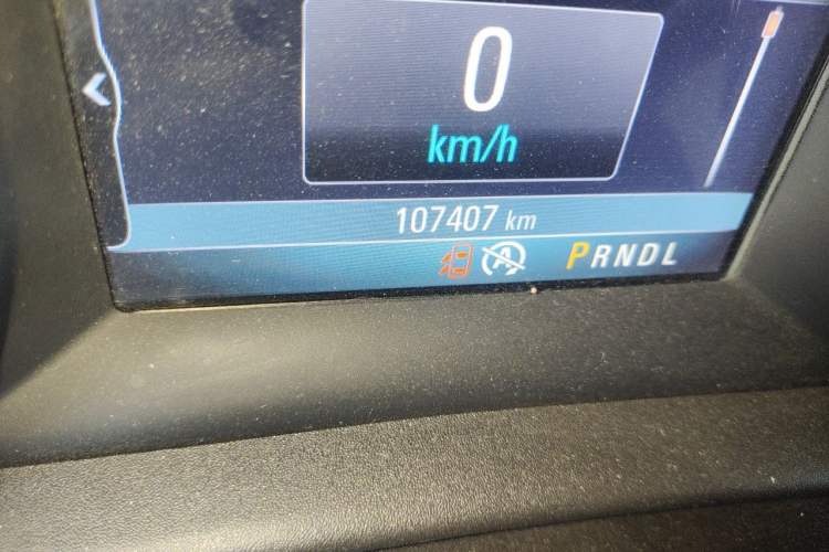 Used Buick Verano 2015 Sedan 15S Automatic Leading Model Odometer Close Up