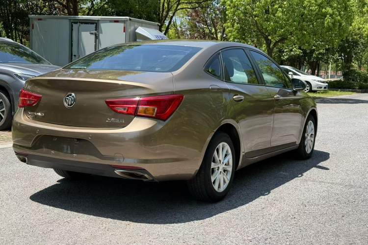 Used Buick Verano 2015 Sedan 20T Dual-Clutch Leading Model Rear Right 45 Deg