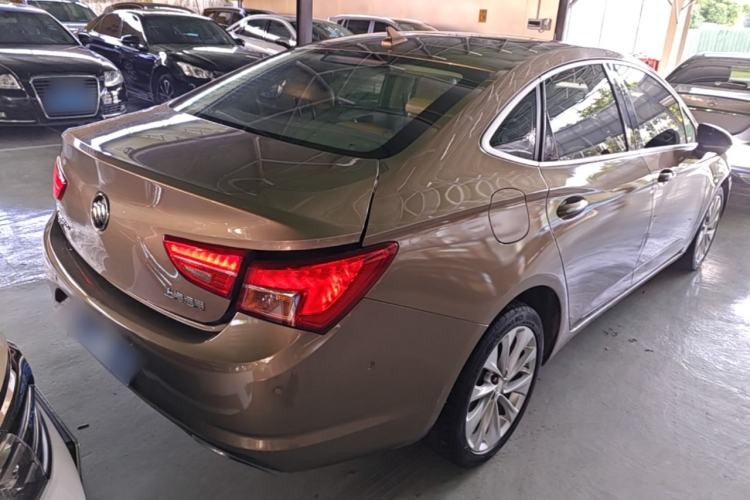 Used Buick Verano 2015 Sedan 20T Dual-Clutch Flagship Model Rear Right 45 Deg
