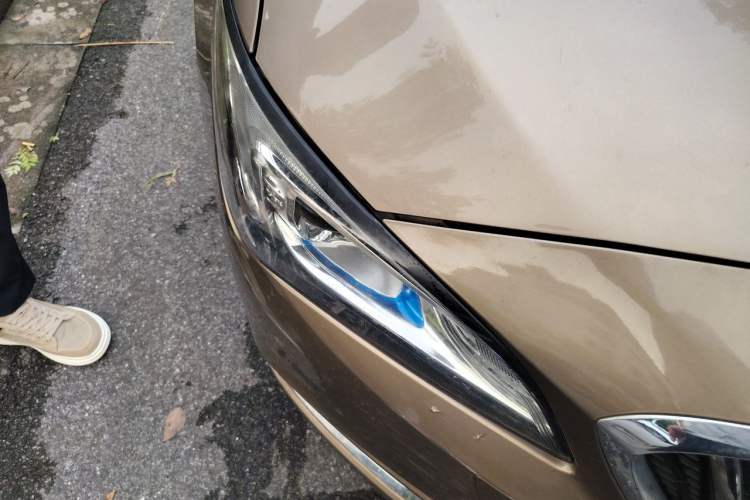 Used Buick Verano 2015 Sedan 15S Automatic Leading Model Right Front Headlight