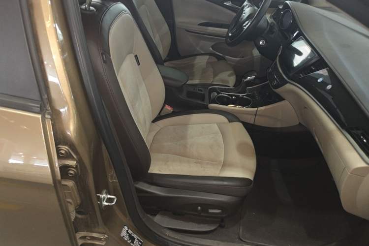 Used Buick Verano 2015 Sedan 15S Automatic Leading Model Right Front Seat