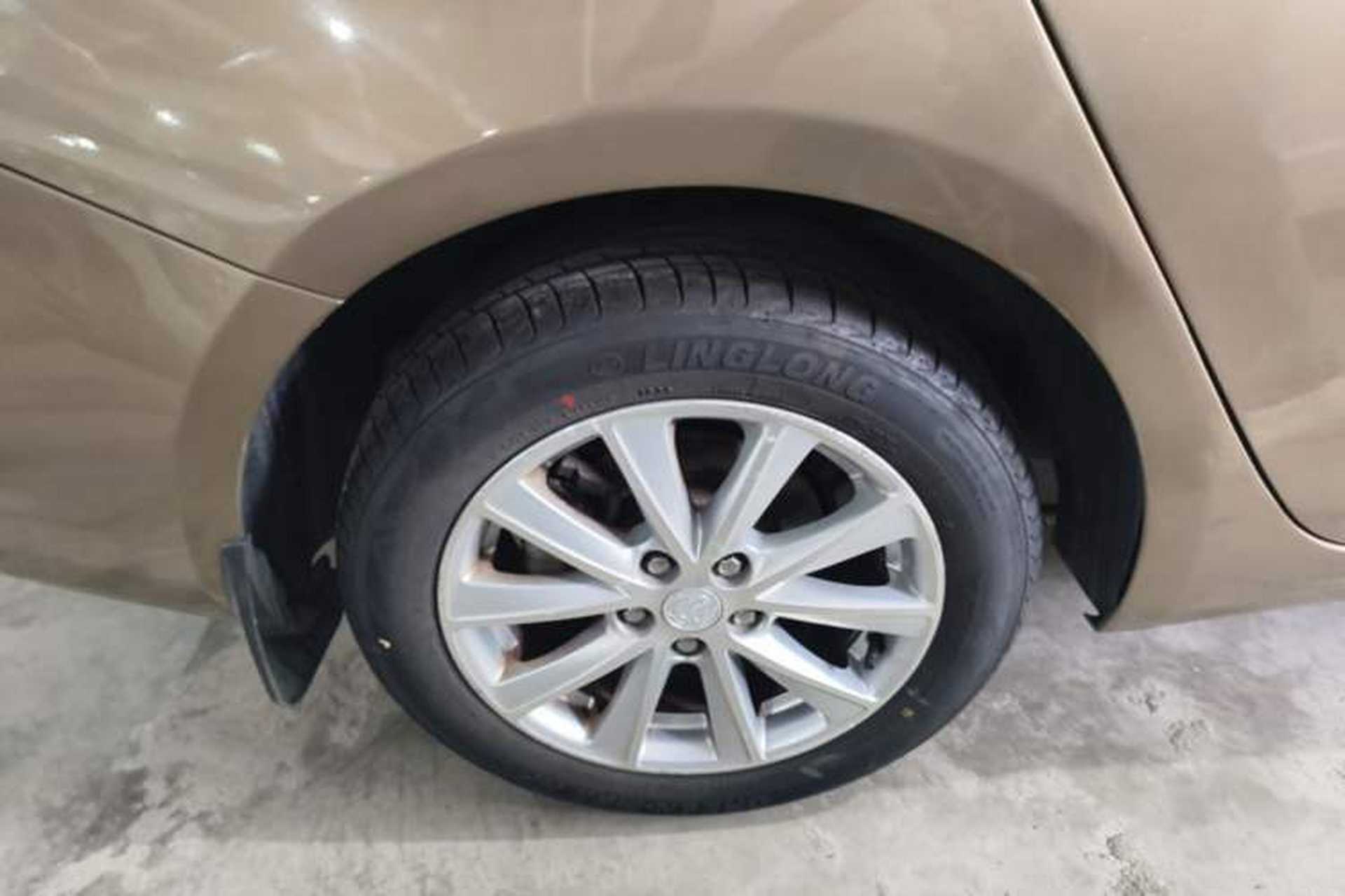 Used Buick Verano 2015 Sedan 20T Dual-Clutch Leading Model Right Rear Wheel Hub