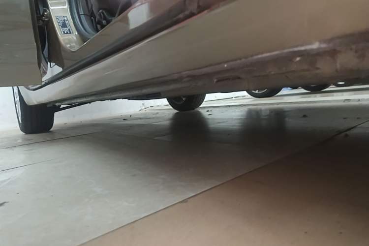 Used Buick Verano 2015 Sedan 20T Dual-Clutch Leading Model Right Side Sill