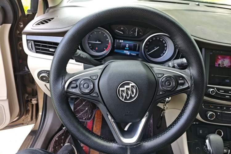 Used Buick Verano 2015 Sedan 15S Automatic Leading Model Steering Wheel