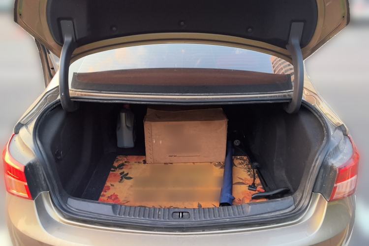 Used Buick Verano 2015 Sedan 15S Automatic Leading Model Trunk