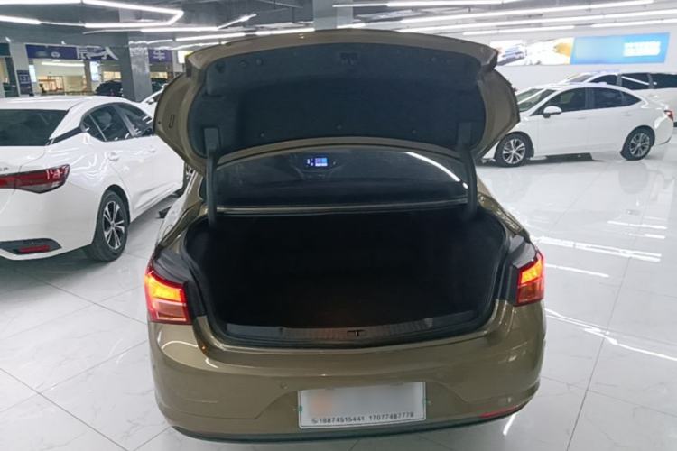 Used Buick Verano 2015 Sedan 15S Automatic Leading Model Trunk