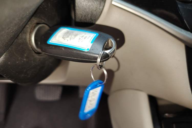 Used Buick Verano 2015 Sedan 15S Automatic Ambition Model Vehicle Key
