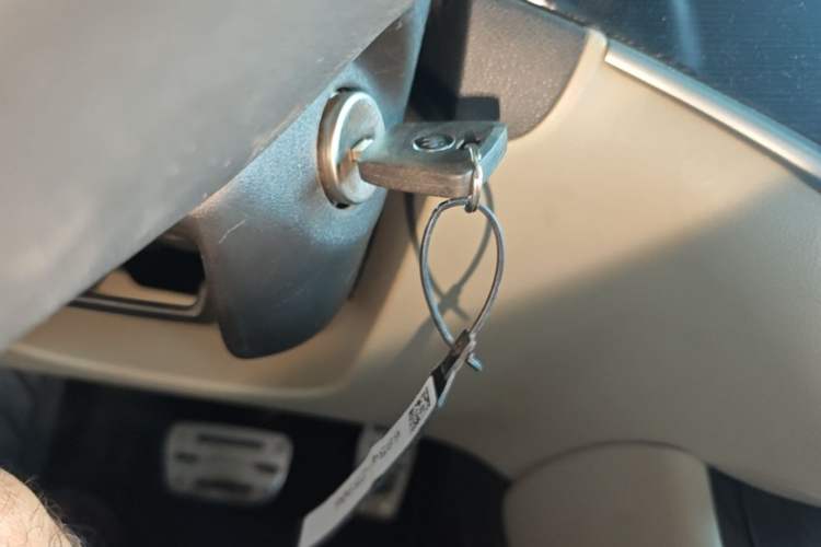 Used Buick Verano 2015 Sedan 15S Automatic Leading Model Vehicle Key