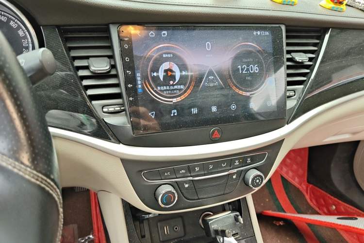 Used Buick Verano 2015 Sedan 15S Automatic Leading Model Audio And AC Panel