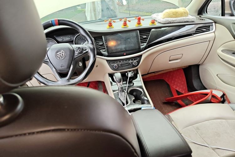 Used Buick Verano 2015 Sedan 15S Automatic Leading Model Center Console