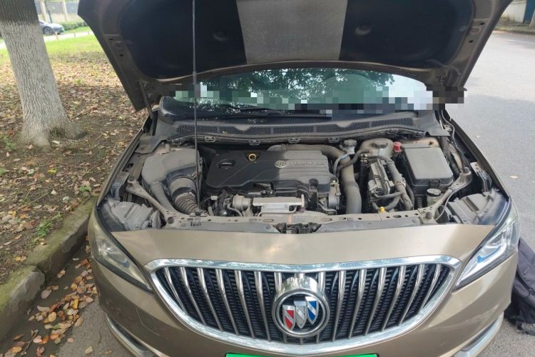 Used Buick Verano 2015 Sedan 20T Dual-Clutch Leading Model Engine Bay