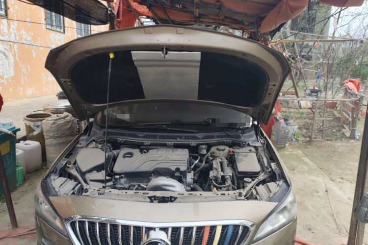Used Buick Verano 2015 Sedan 15S Automatic Ambition Model Engine Bay