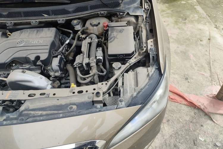 Used Buick Verano 2015 Sedan 15S Automatic Ambition Model Engine Bay Left