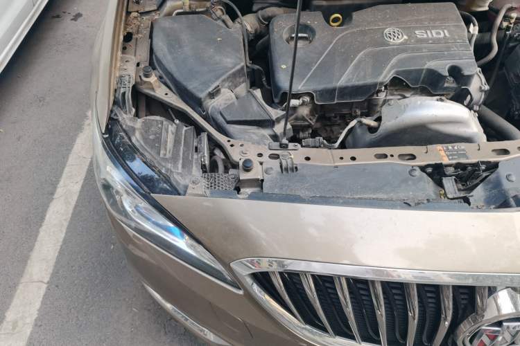 Used Buick Verano 2015 Sedan 15S Automatic Ambition Model Engine Bay Right