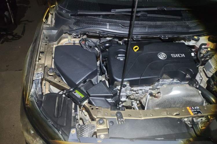Used Buick Verano 2015 Sedan 15S Automatic Ambition Model Engine Bay Right