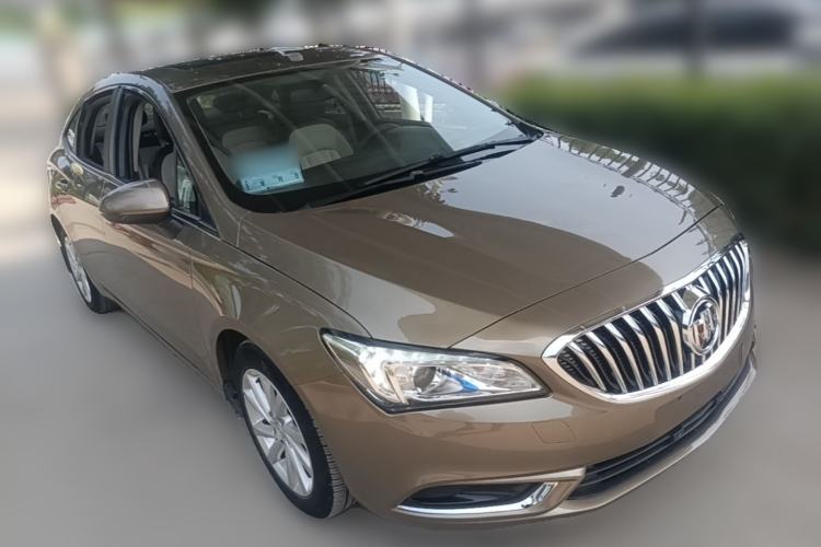Used Buick Verano 2015 Sedan 15S Manual Leading Model Front Right 45 Deg