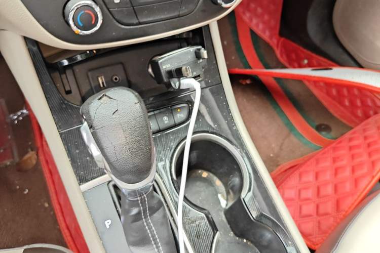 Used Buick Verano 2015 Sedan 15S Automatic Leading Model Gear Lever