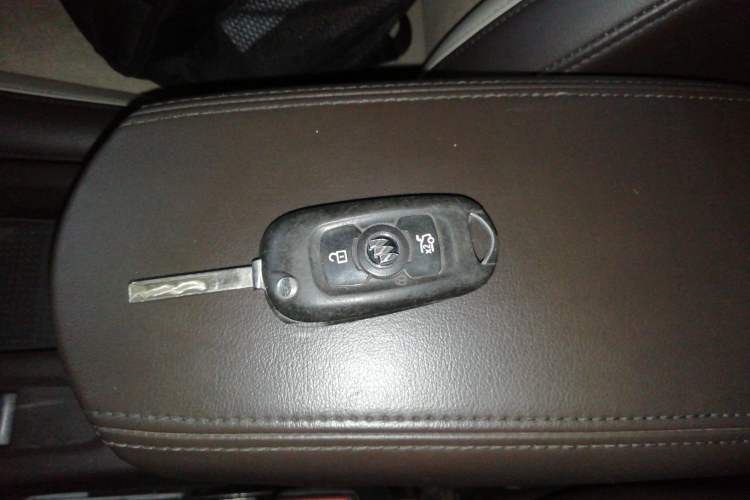 Used Buick Verano 2015 Sedan 15S Automatic Leading Model Interior 1