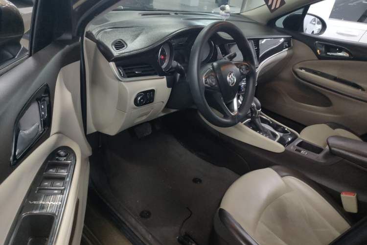 Used Buick Verano 2015 Sedan 15S Automatic Leading Model Interior 3
