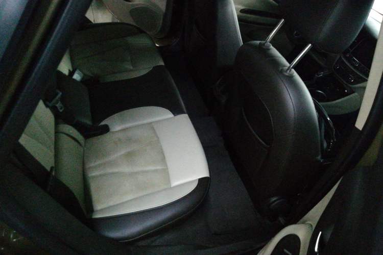 Used Buick Verano 2015 Sedan 15S Automatic Leading Model Left Rear Seat