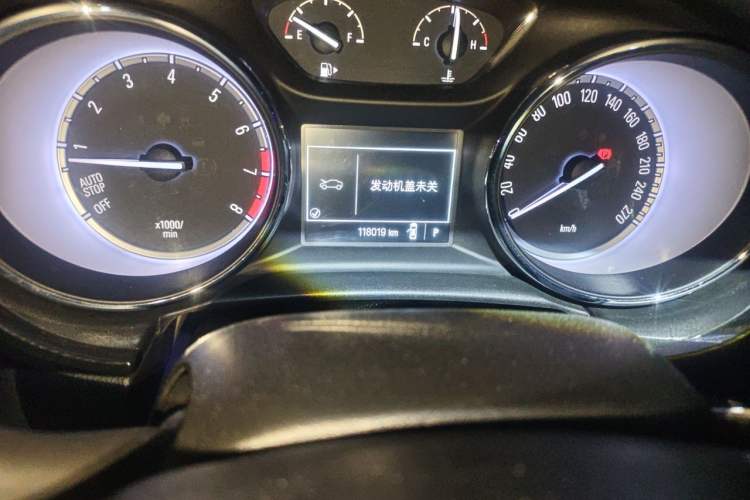 Used Buick Verano 2015 Sedan 15S Automatic Ambition Model Odometer Close Up