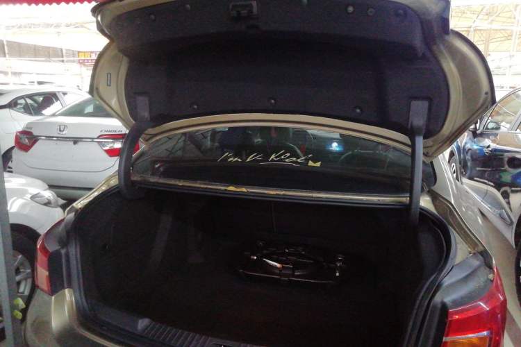 Used Buick Verano 2015 Sedan 15S Automatic Leading Model Trunk