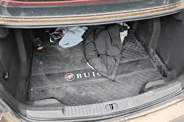 Used Buick Verano 2015 Sedan 15S Automatic Leading Model Trunk