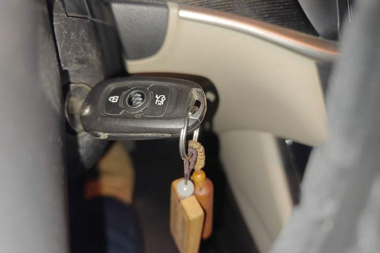 Used Buick Verano 2015 Sedan 15S Automatic Ambition Model Vehicle Key
