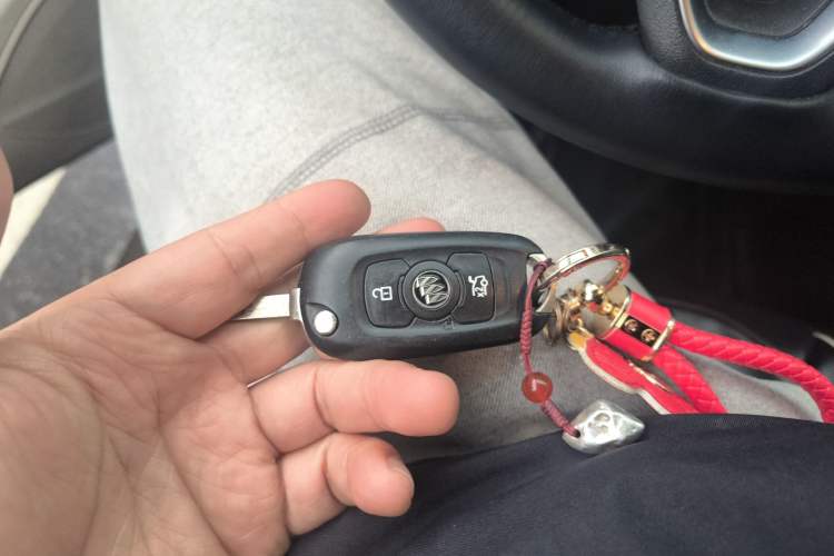 Used Buick Verano 2015 Sedan 15S Automatic Leading Model Vehicle Key